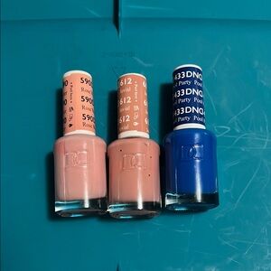 DND Nail Polish Set